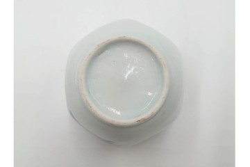 江戸期　古伊万里　染付　水仙文・瓔珞文・草花文　それぞれ異なる意匠が魅力のそば猪口3点セット　(R-088567)