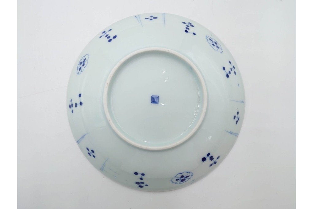 江戸期　古伊万里　染付　雲鶴文中皿(5.9寸)　輪花型・蛸唐草文なます皿(4.9寸)　異なる意匠が魅力の皿5点セット　(R-088570)