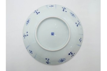江戸期　古伊万里　染付　雲鶴文中皿(5.9寸)　輪花型・蛸唐草文なます皿(4.9寸)　異なる意匠が魅力の皿5点セット　(R-088570)