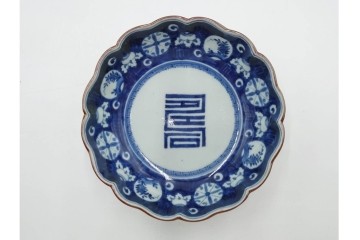 江戸期　古伊万里　染付　雲鶴文中皿(5.9寸)　輪花型・蛸唐草文なます皿(4.9寸)　異なる意匠が魅力の皿5点セット　(R-088570)