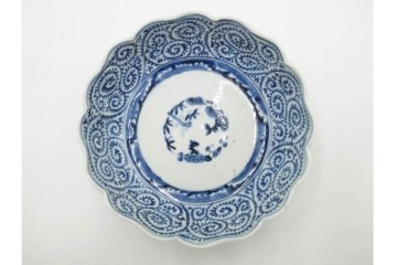江戸期　成化年製　古伊万里　染付　直径約16cm(5.1寸)　輪花型　蛸唐草文と松竹梅文のなます皿5枚セット　(R-088571)