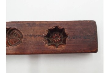 李朝　木製　花や魚などの意匠が彫り込まれた餅型・菓子型6点セット　(R-088575)