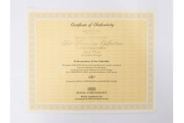 真作　2000年　デンマーク製　ROYAL COPENHAGEN(ロイヤルコペンハーゲン)　リスベート・ツヴェルガー　132/1000　「クリスマス・キャロル」　陶板画　証明書・外箱付き　(R-088580)