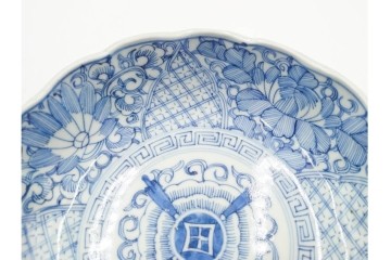 江戸期　古伊万里　染付　直径約15cm(5寸)　線描の花唐草文が美しいなます皿2枚セット　(R-088584)