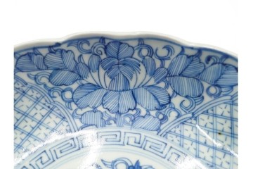 江戸期　古伊万里　染付　直径約15cm(5寸)　線描の花唐草文が美しいなます皿2枚セット　(R-088584)