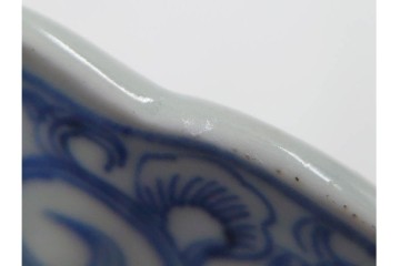 江戸期　古伊万里　染付　直径約15cm(5寸)　線描の花唐草文が美しいなます皿2枚セット　(R-088584)