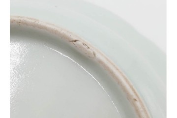 江戸期　古伊万里　染付　直径約15cm(4.9寸)　花文が彩る楼閣山水図の中皿3枚セット　(R-088586)