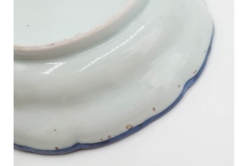 江戸期　古伊万里　染付　直径約15cm(4.9寸)　花文が彩る楼閣山水図の中皿3枚セット　(R-088586)