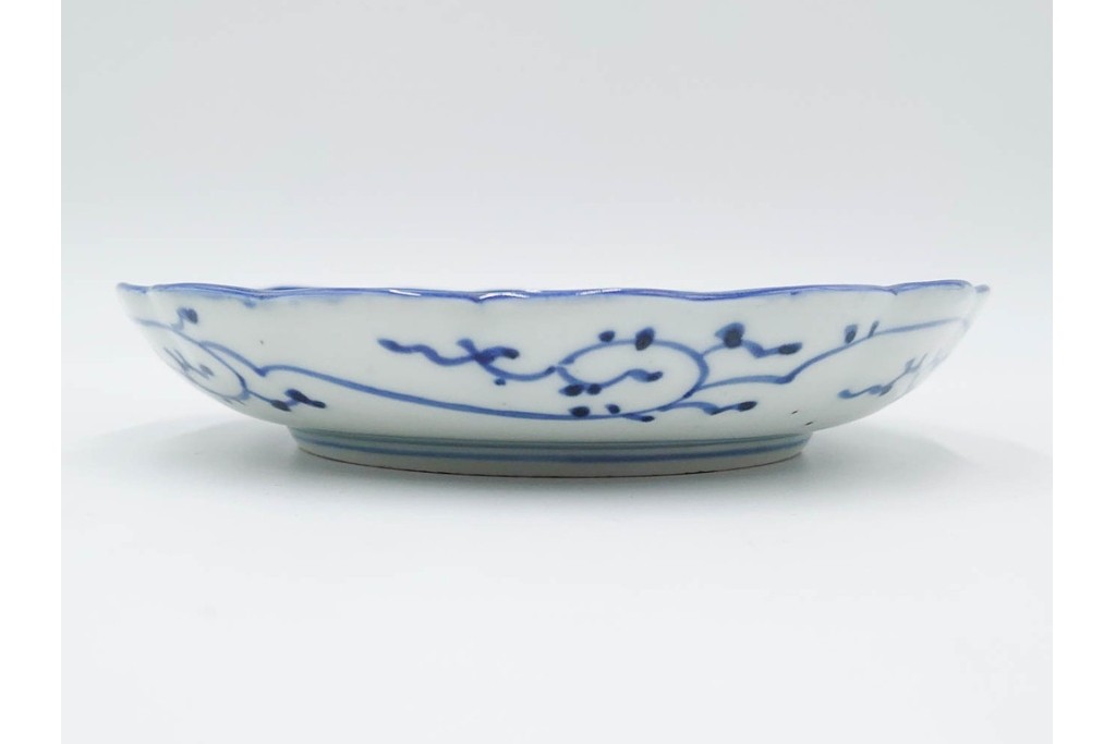 江戸期　古伊万里　染付・芙蓉手　直径約17cm(5.6寸)　上品な輪花型の中皿5枚セット　(R-088589)