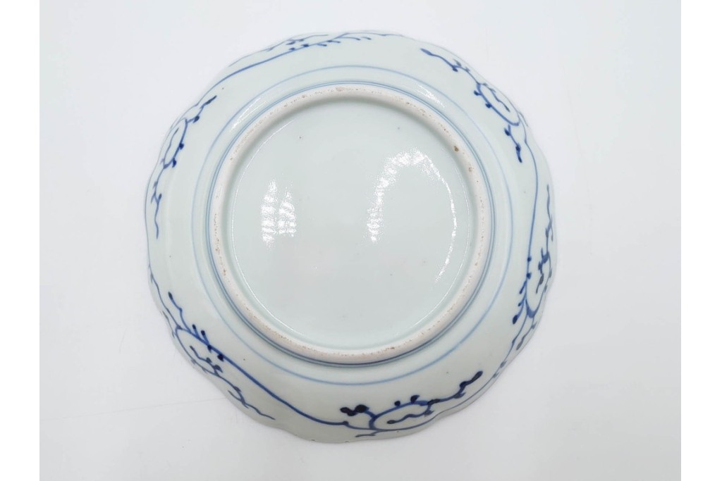 江戸期　古伊万里　染付・芙蓉手　直径約17cm(5.6寸)　上品な輪花型の中皿5枚セット　(R-088590)
