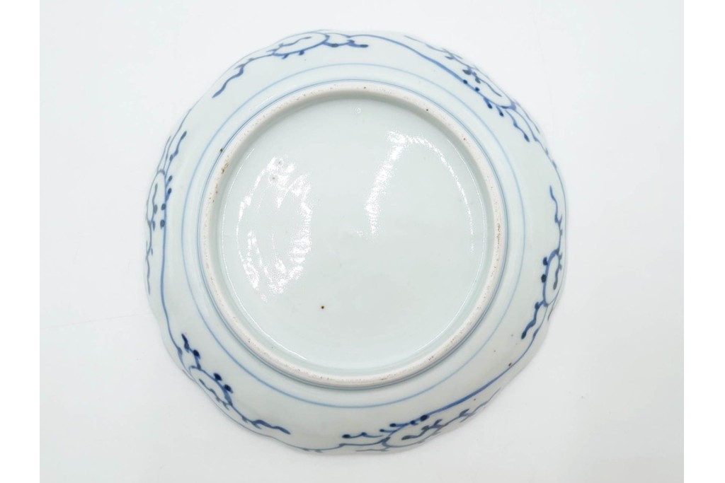 江戸期　古伊万里　染付・芙蓉手　直径約17cm(5.6寸)　上品な輪花型の中皿5枚セット　(R-088590)