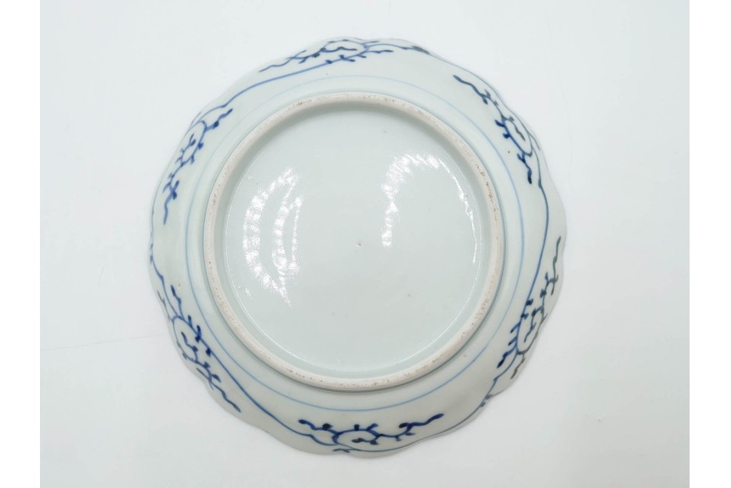 江戸期　古伊万里　染付・芙蓉手　直径約17cm(5.6寸)　上品な輪花型の中皿5枚セット　(R-088590)