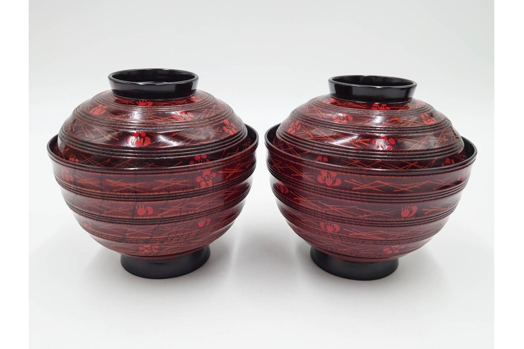 理平造　木製　漆器　艶やかな梅松葉絵椀5点セット　共箱付き　(R-088593)