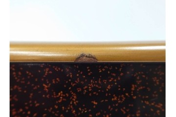 明治から大正期　時代物　木製　漆器　梨地に梅の金銀蒔絵が映える盆　(R-088599)