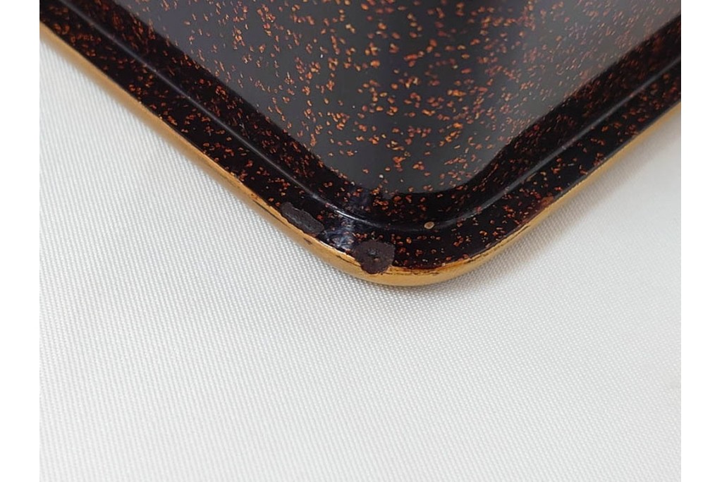 明治から大正期　時代物　木製　漆器　梨地に梅の金銀蒔絵が映える盆　(R-088599)