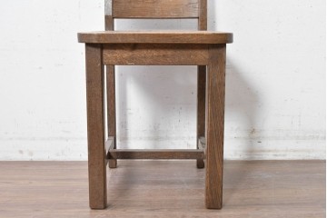 和製ヴィンテージ　オーク材　しっかりとした作りのレトロなダイニングチェア　(R-088600)