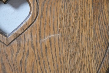 和製ヴィンテージ　オーク材　ハートのくり抜きが愛らしいダイニングチェア　(R-088602)