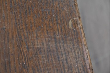 イギリスアンティーク　オーク材　ターニングレッグ意匠が施されたチェア　(R-088604)