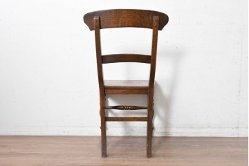 イギリスアンティーク　オーク材　ターニングレッグ意匠が施されたチェア　(R-088604)