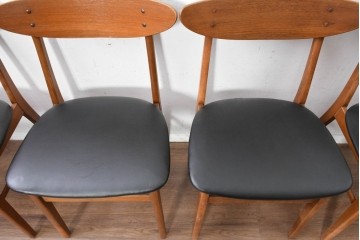 デンマークヴィンテージ　Farstrup(ファーストラップ)　チーク材とビーチ材を用いたダイニングチェア7脚セット　(R-088609)