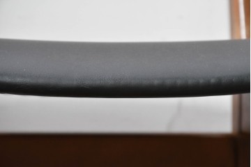 デンマークヴィンテージ　Farstrup(ファーストラップ)　チーク材とビーチ材を用いたダイニングチェア7脚セット　(R-088609)