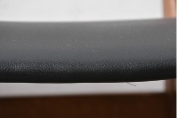 デンマークヴィンテージ　Farstrup(ファーストラップ)　チーク材とビーチ材を用いたダイニングチェア7脚セット　(R-088609)