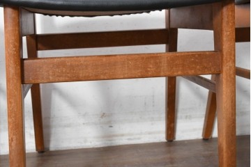 デンマークヴィンテージ　Farstrup(ファーストラップ)　チーク材とビーチ材を用いたダイニングチェア7脚セット　(R-088609)