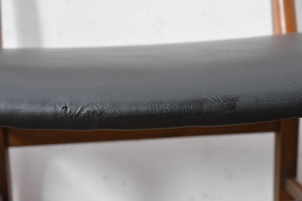 デンマークヴィンテージ　Farstrup(ファーストラップ)　チーク材とビーチ材を用いたダイニングチェア6脚セット　(R-088610)