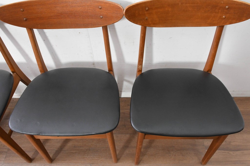デンマークヴィンテージ　Farstrup(ファーストラップ)　チーク材とビーチ材を用いたダイニングチェア6脚セット　(R-088610)