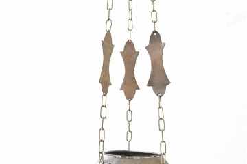 《引っ掛けシーリング式ペンダントライト加工費込み》　アラビアンヴィンテージ　工芸品　真鍮製　透かし細工が美しい色ガラス入り八角ペンダントライト　(R-088634)
