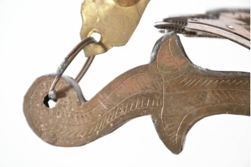 アジアンヴィンテージ　インド　高級工芸品　真鍮　宝石象嵌風の装飾が異国の宮殿を思わせる大型のランタン型ペンダントライト　(R-088638)