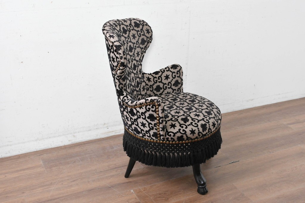 中古　超美品　イタリア製　GUCCI(グッチ)　Alessandro Michele(アレッサンドロ・ミケーレ)デザイン　グッチデコール　フリンジ付きアームチェア　当時定価約100万円　(R-088639)