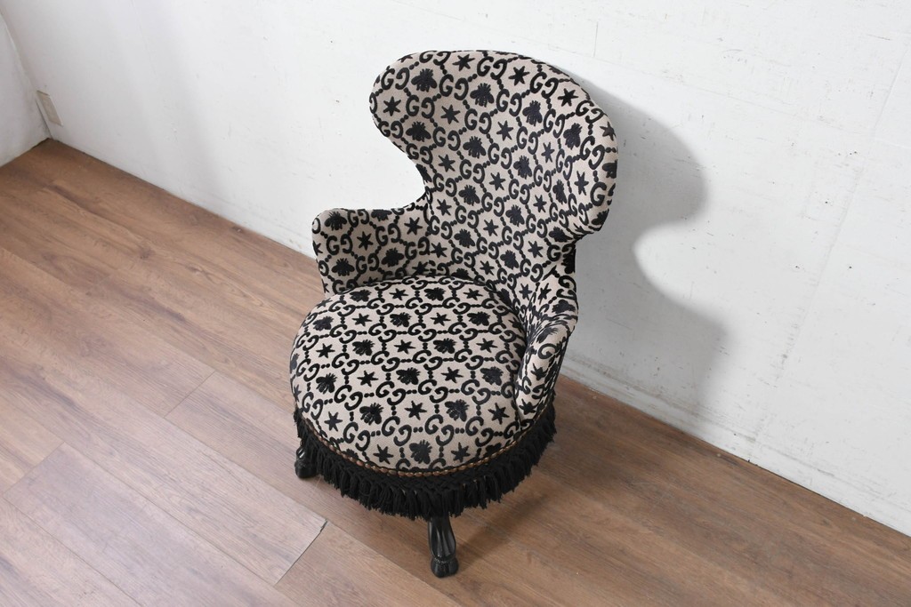 中古　超美品　イタリア製　GUCCI(グッチ)　Alessandro Michele(アレッサンドロ・ミケーレ)デザイン　グッチデコール　フリンジ付きアームチェア　当時定価約100万円　(R-088639)