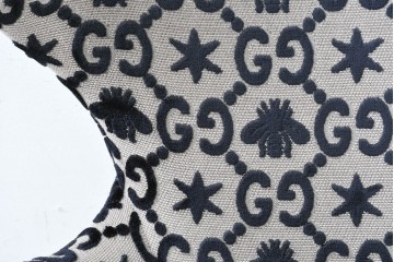 中古　超美品　イタリア製　GUCCI(グッチ)　Alessandro Michele(アレッサンドロ・ミケーレ)デザイン　グッチデコール　フリンジ付きアームチェア　当時定価約100万円　(R-088639)