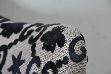中古　超美品　イタリア製　GUCCI(グッチ)　Alessandro Michele(アレッサンドロ・ミケーレ)デザイン　グッチデコール　フリンジ付きアームチェア　当時定価約100万円　(R-088639)