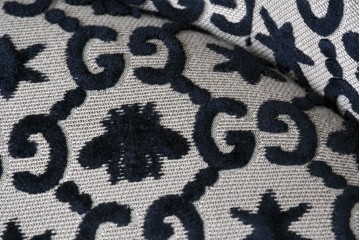 中古　超美品　イタリア製　GUCCI(グッチ)　Alessandro Michele(アレッサンドロ・ミケーレ)デザイン　グッチデコール　フリンジ付きアームチェア　当時定価約100万円　(R-088639)