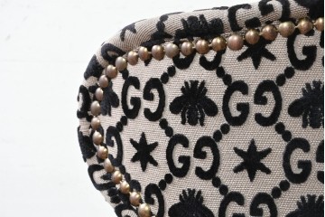 中古　超美品　イタリア製　GUCCI(グッチ)　Alessandro Michele(アレッサンドロ・ミケーレ)デザイン　グッチデコール　フリンジ付きアームチェア　当時定価約100万円　(R-088639)