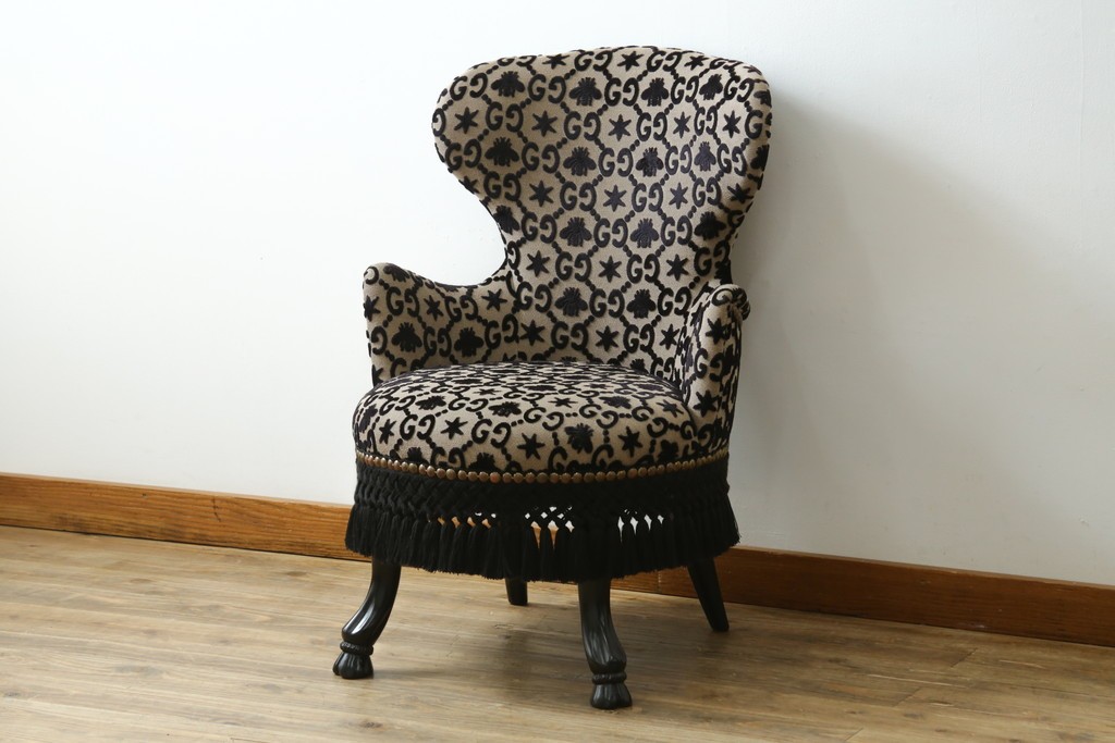 中古　超美品　イタリア製　GUCCI(グッチ)　Alessandro Michele(アレッサンドロ・ミケーレ)デザイン　グッチデコール　フリンジ付きアームチェア　当時定価約100万円　(R-088639)