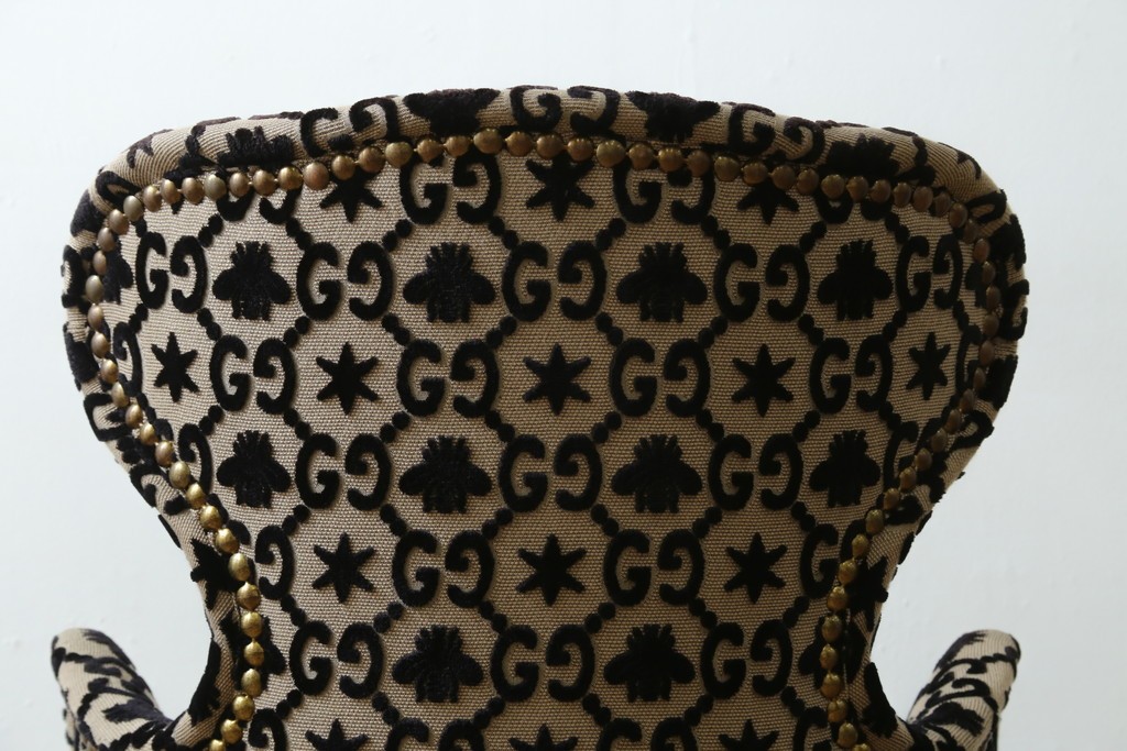 中古　超美品　イタリア製　GUCCI(グッチ)　Alessandro Michele(アレッサンドロ・ミケーレ)デザイン　グッチデコール　フリンジ付きアームチェア　当時定価約100万円　(R-088639)