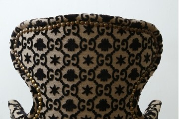 中古　超美品　イタリア製　GUCCI(グッチ)　Alessandro Michele(アレッサンドロ・ミケーレ)デザイン　グッチデコール　フリンジ付きアームチェア　当時定価約100万円　(R-088639)