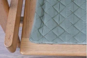 デンマークヴィンテージ　GETAMA(ゲタマ)　Hans J. Wegner(ハンス・J・ウェグナー)　GE290　木の温もり感じるフレームラインが魅力のイージーチェア　(R-088640)