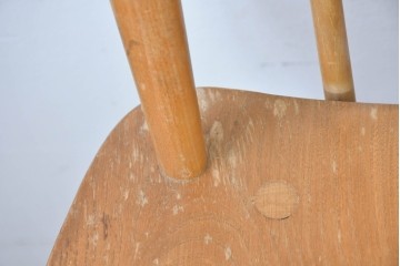 イギリスヴィンテージ　ERCOL(アーコール)　Lloyd’s Antiques(ロイズ・アンティークス)取り扱い　細身のスポークが美しいスティックバックチェア4脚セット　(R-088641)