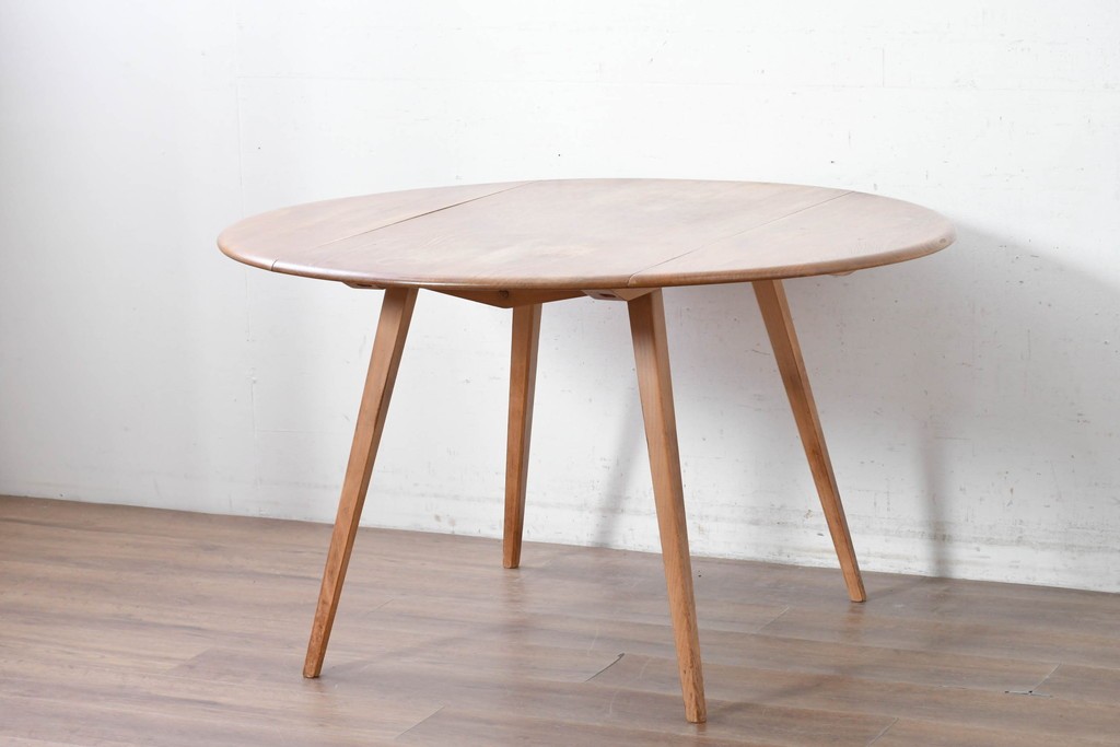 イギリスビンテージ　ERCOL(アーコール)　シンプルで扱いやすいドロップリーフテーブル　(R-088642)