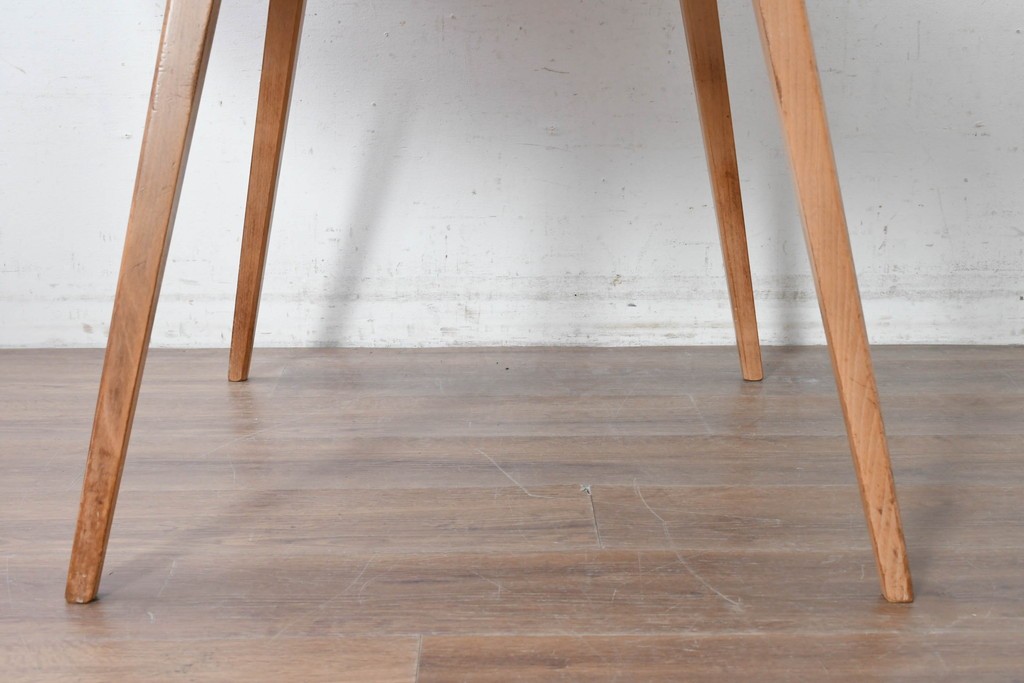 イギリスビンテージ　ERCOL(アーコール)　シンプルで扱いやすいドロップリーフテーブル　(R-088642)