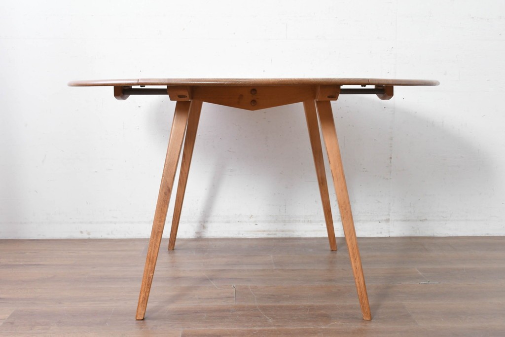 イギリスビンテージ　ERCOL(アーコール)　シンプルで扱いやすいドロップリーフテーブル　(R-088642)