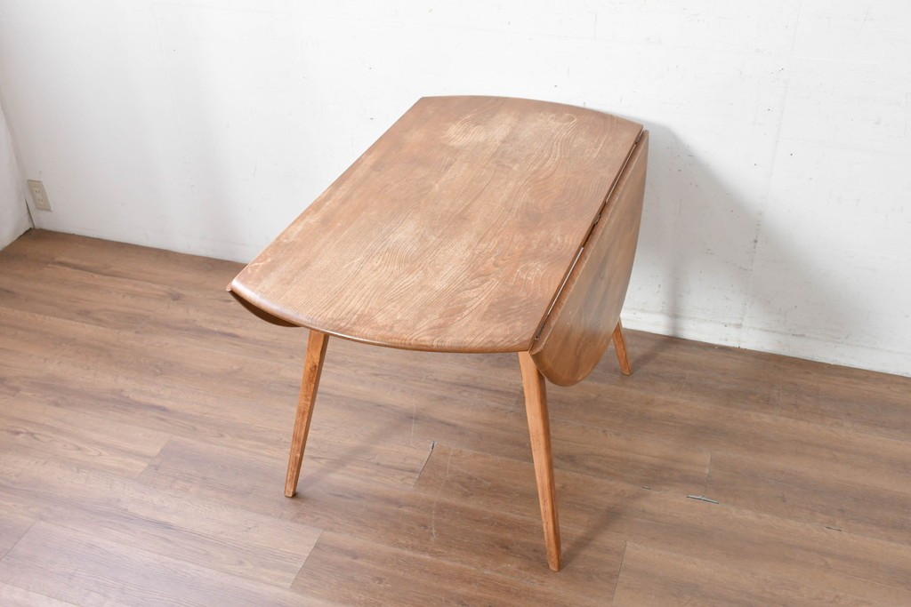 イギリスビンテージ　ERCOL(アーコール)　シンプルで扱いやすいドロップリーフテーブル　(R-088642)