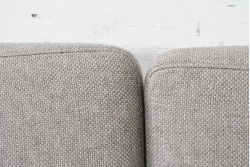 デンマークヴィンテージ　GETAMA(ゲタマ)　Hans J. Wegner(ハンス・J・ウェグナー)　GE671　曲げ木のアームが特徴的な3人掛けソファ　(R-088643)