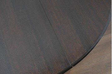 イギリスアンティーク　美品　オーク材　ツイストレッグがあしらわれた優雅なデザインのゲートレッグテーブル　(R-088644)