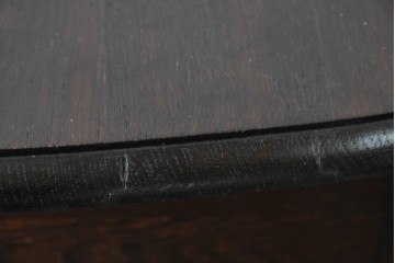 イギリスアンティーク　美品　オーク材　ツイストレッグがあしらわれた優雅なデザインのゲートレッグテーブル　(R-088644)