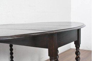 イギリスアンティーク　美品　オーク材　ツイストレッグがあしらわれた優雅なデザインのゲートレッグテーブル　(R-088644)